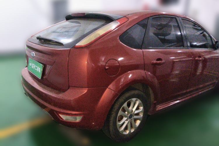 Used Ford Focus 2011 Hatchback 1.8L Automatic Fashion Edition Rear Right 45 Deg