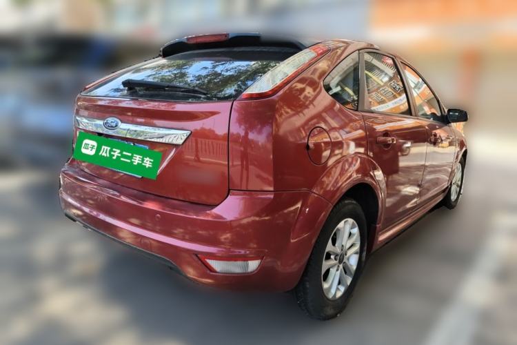 Used Ford Focus 2011 Hatchback 1.8L Automatic Fashion Edition Rear Right 45 Deg