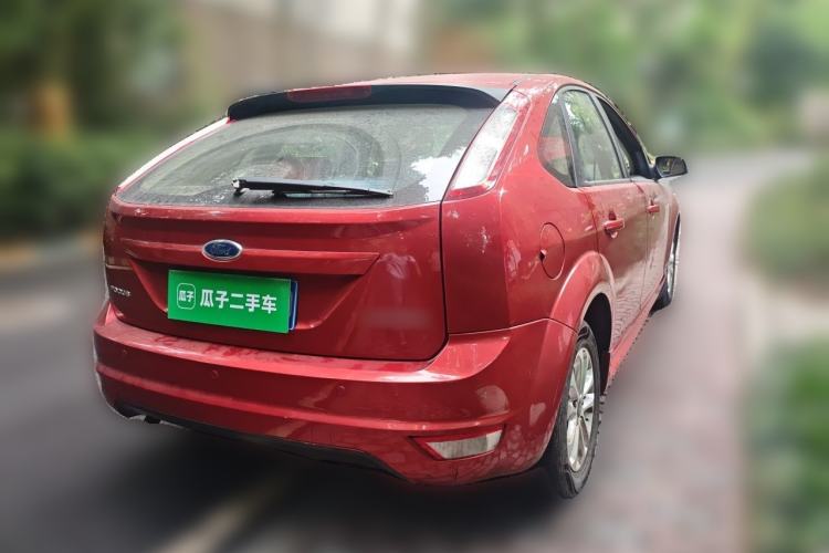 Used Ford Focus 2011 Hatchback 1.8L Automatic Fashion Edition Rear Right 45 Deg