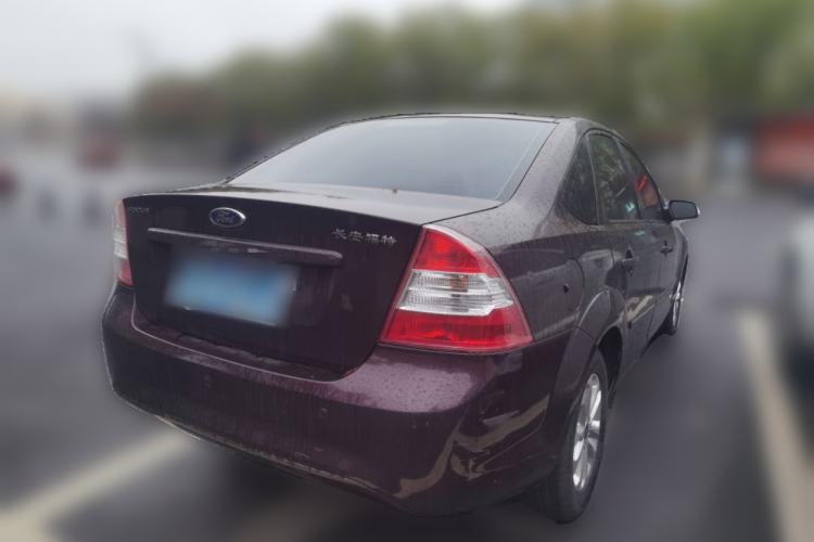 Used Ford Focus 2011 Sedan 1.8L Automatic Fashion Edition Rear Right 45 Deg
