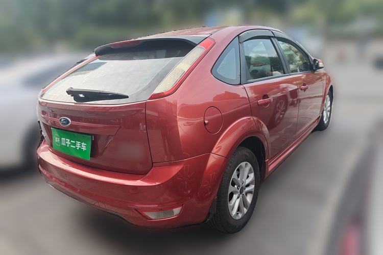 Used Ford Focus 2011 Hatchback 1.8L Automatic Fashion Edition Rear Right 45 Deg