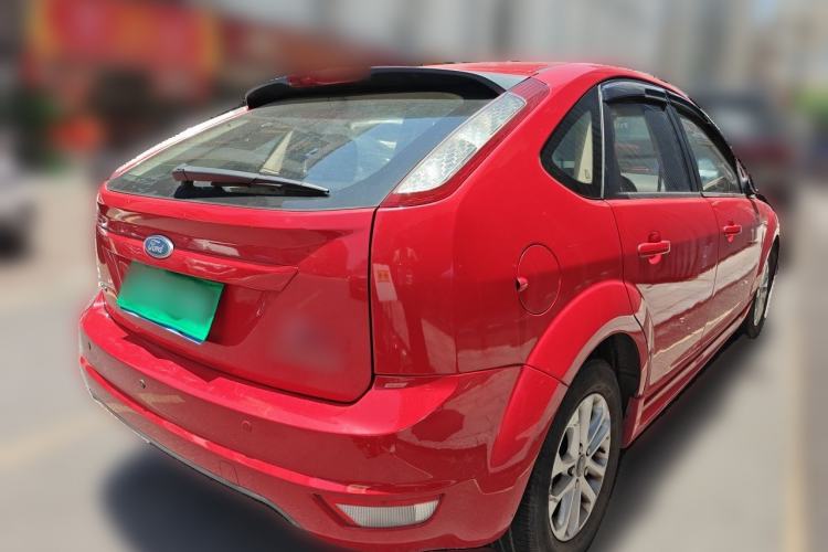 Used Ford Focus 2011 Hatchback 1.8L Automatic Fashion Edition Rear Right 45 Deg