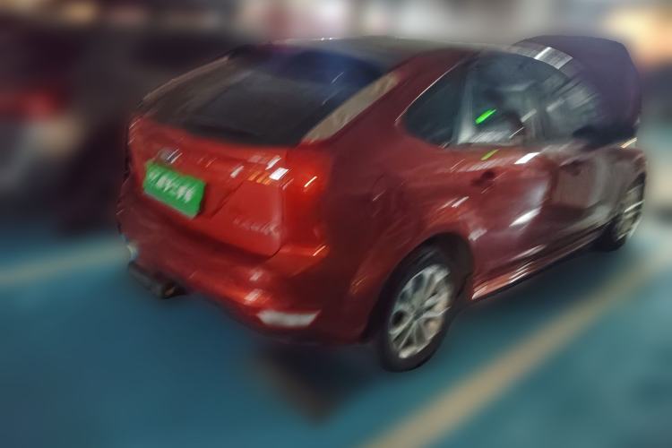Used Ford Focus 2011 Hatchback 1.8L Automatic Fashion Edition Rear Right 45 Deg