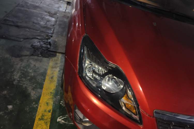 Used Ford Focus 2011 Hatchback 1.8L Automatic Fashion Edition Right Front Headlight