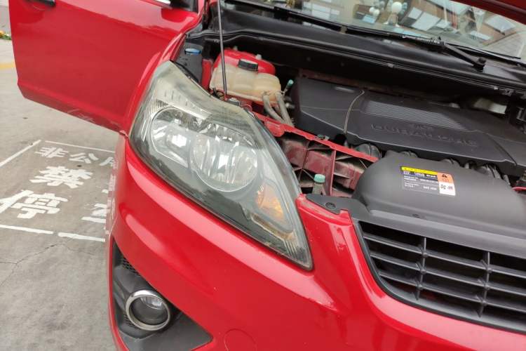 Used Ford Focus 2011 Hatchback 1.8L Automatic Fashion Edition Right Front Headlight