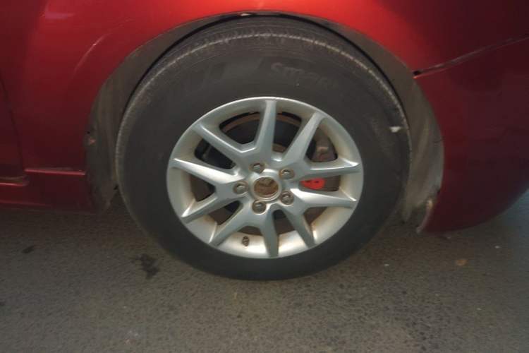 Used Ford Focus 2011 Hatchback 1.8L Manual Comfort Model Right Front Wheel Hub