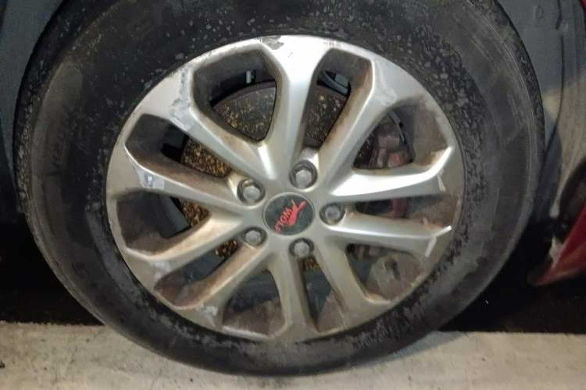 Used Ford Focus 2011 Hatchback 1.8L Automatic Fashion Edition Right Front Wheel Hub