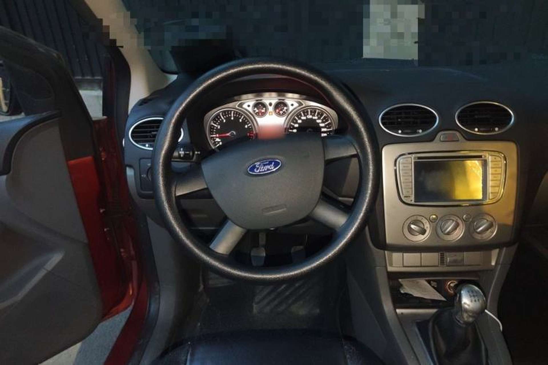 Used Ford Focus 2011 Hatchback 1.8L Manual Comfort Model Steering Wheel