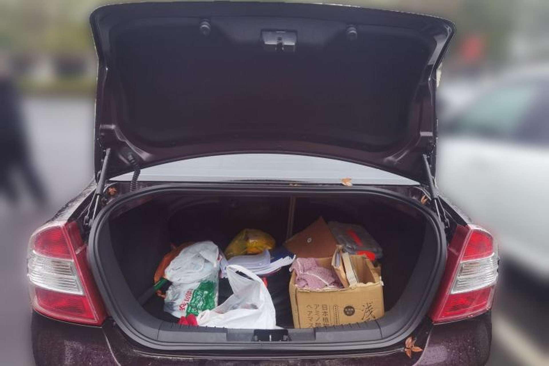 Used Ford Focus 2011 Sedan 1.8L Automatic Fashion Edition Trunk