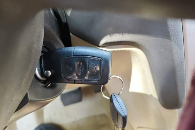 Used Ford Focus 2011 Hatchback 1.8L Automatic Fashion Edition Vehicle Key