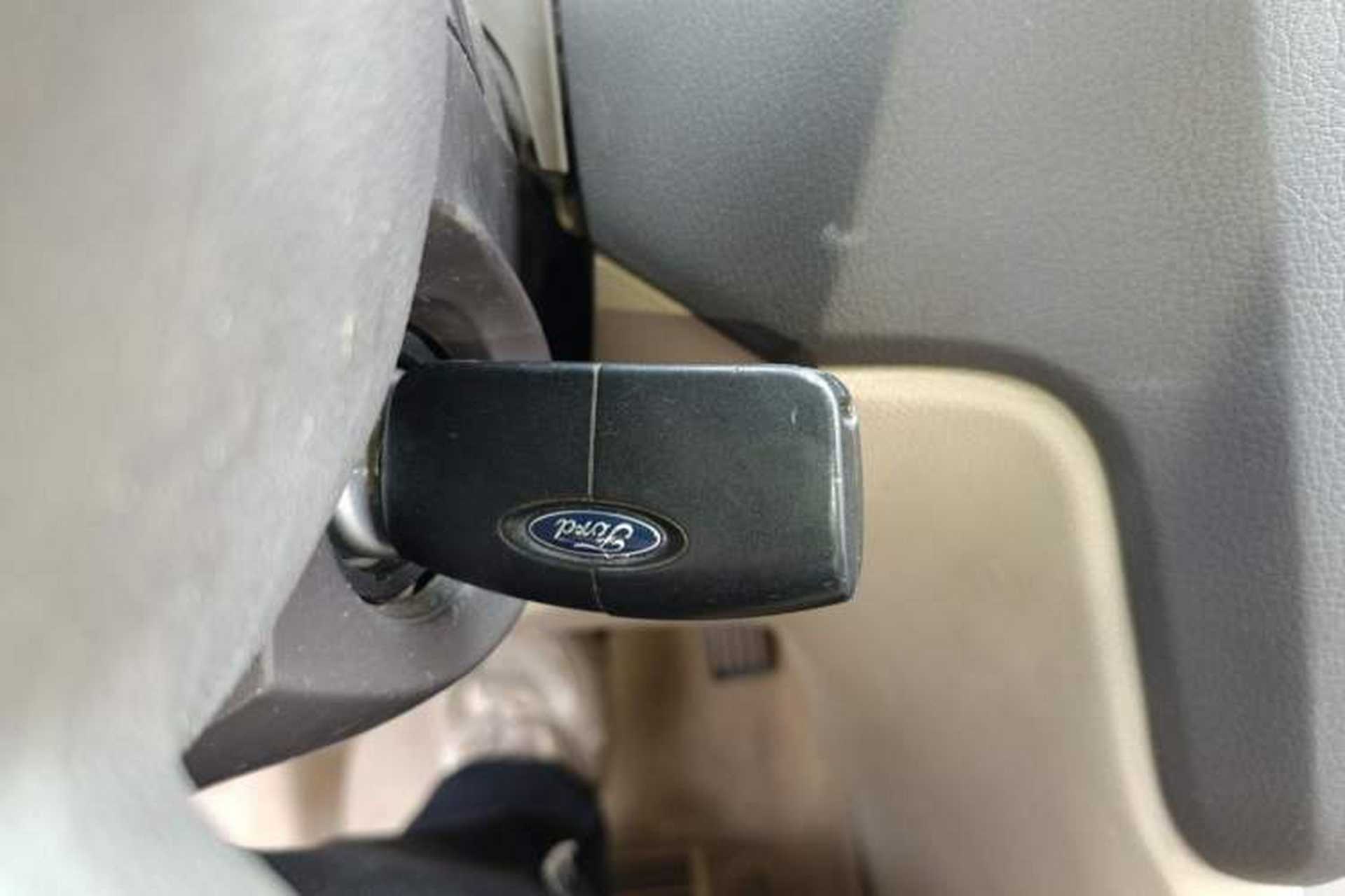 Used Ford Focus 2011 Sedan 1.8L Automatic Fashion Edition Vehicle Key