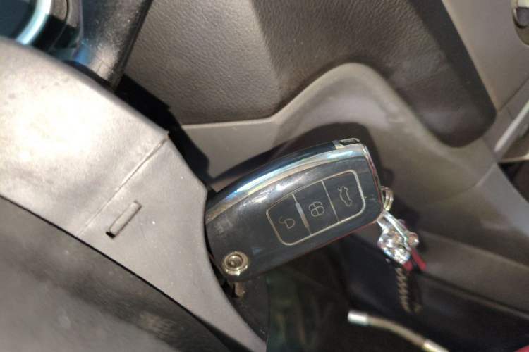 Used Ford Focus 2011 Hatchback 1.8L Manual Comfort Model Vehicle Key