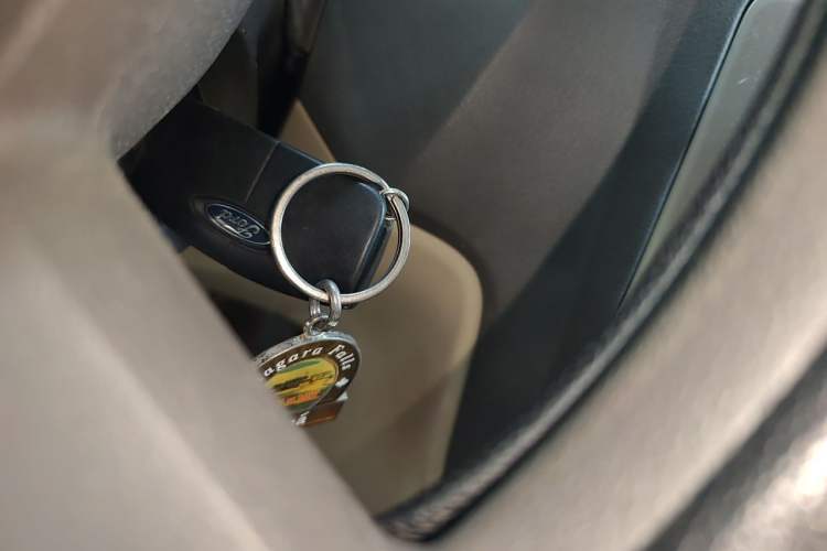Used Ford Focus 2011 Hatchback 1.8L Automatic Fashion Edition Vehicle Key