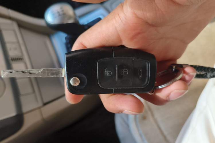 Used Ford Focus 2011 Sedan 1.8L Manual Comfort Model Vehicle Key