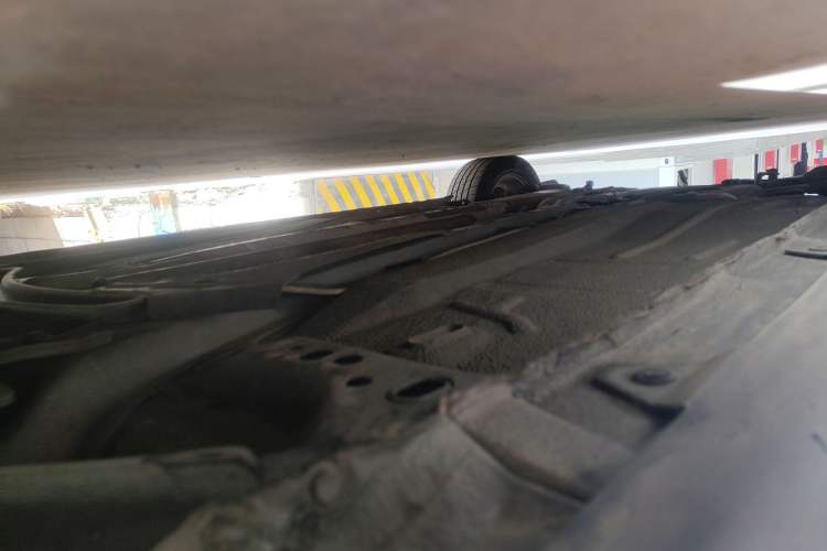 Used Ford Focus 2011 Hatchback 1.8L Automatic Fashion Edition Chassis Front Right