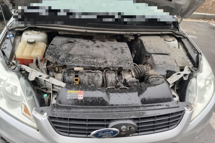 Used Ford Focus 2011 Sedan 1.8L Automatic Fashion Edition Engine Bay