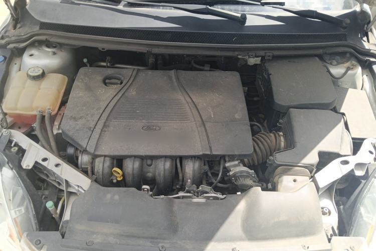 Used Ford Focus 2011 Sedan 1.8L Manual Classic Model Engine Bay