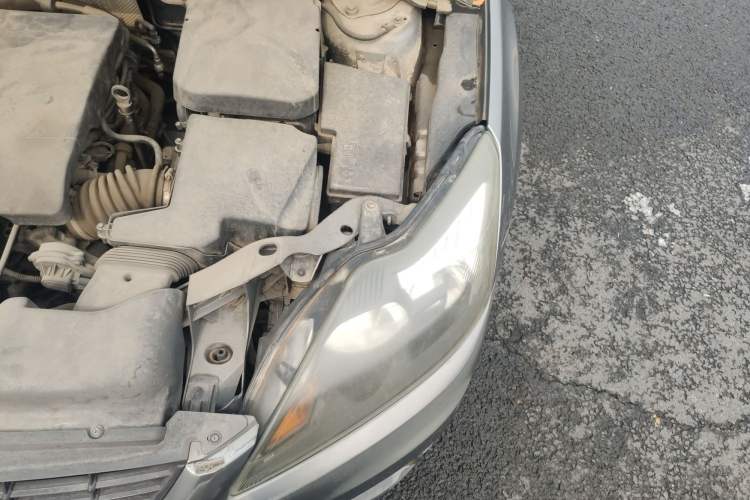 Used Ford Focus 2011 Hatchback 1.8L Automatic Fashion Edition Engine Bay Left