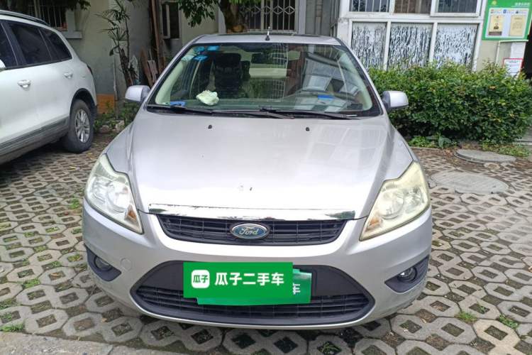 Used Ford Focus 2011 Sedan 1.8L Automatic Fashion Edition Front