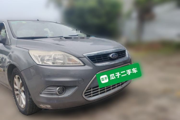 Used Ford Focus 2011 Sedan 1.8L Automatic Fashion Edition Front Right 45 Deg