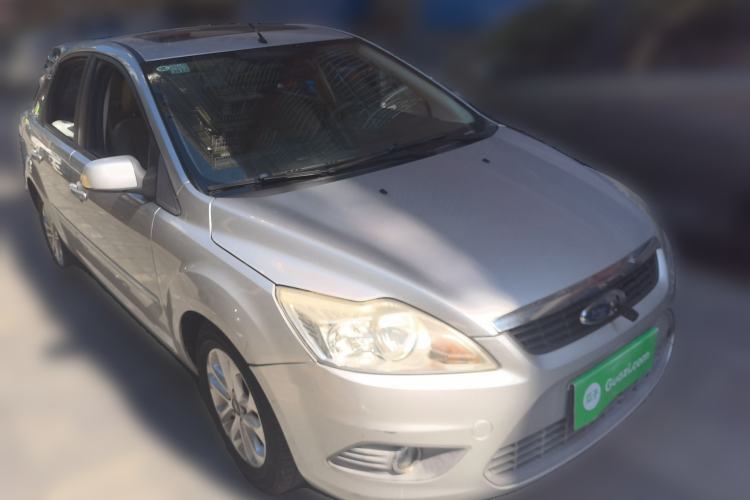 Used Ford Focus 2011 Sedan 1.8L Automatic Fashion Edition Front Right 45 Deg