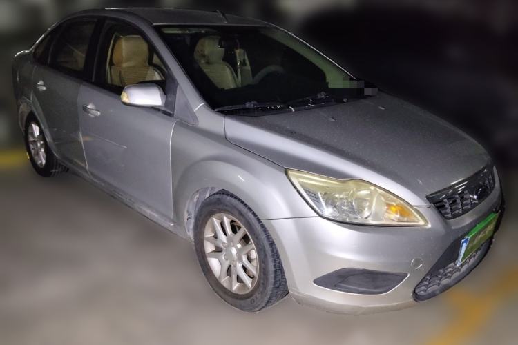 Used Ford Focus 2011 Sedan 1.8L Manual Classic Model Front Right 45 Deg
