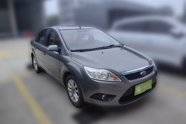 Used Ford Focus 2011 Sedan 1.8L Automatic Fashion Edition Front Right 45 Deg