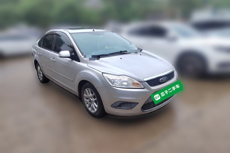 Used Ford Focus 2011 Sedan 1.8L Manual Comfort Model Front Right 45 Deg