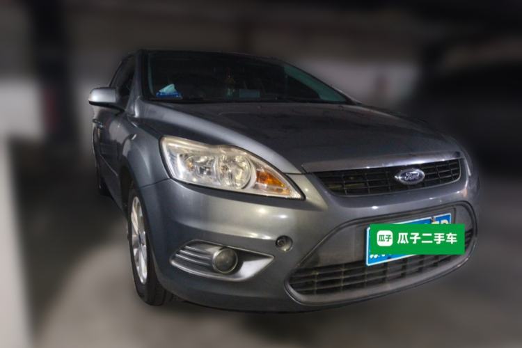Used Ford Focus 2011 Sedan 1.8L Automatic Fashion Edition Front Right 45 Deg