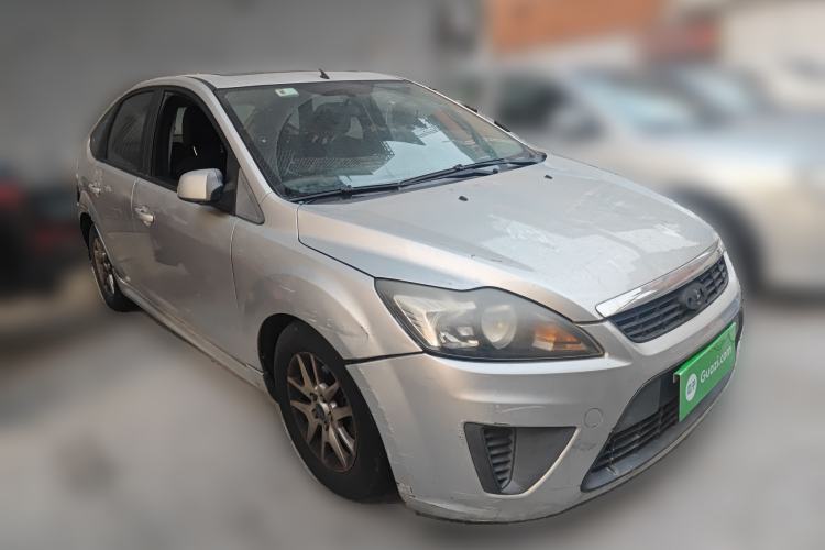 Used Ford Focus 2011 Hatchback 1.8L Manual Comfort Model Front Right 45 Deg