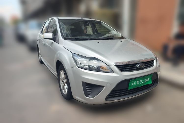 Used Ford Focus 2011 Hatchback 1.8L Manual Comfort Model Front Right 45 Deg