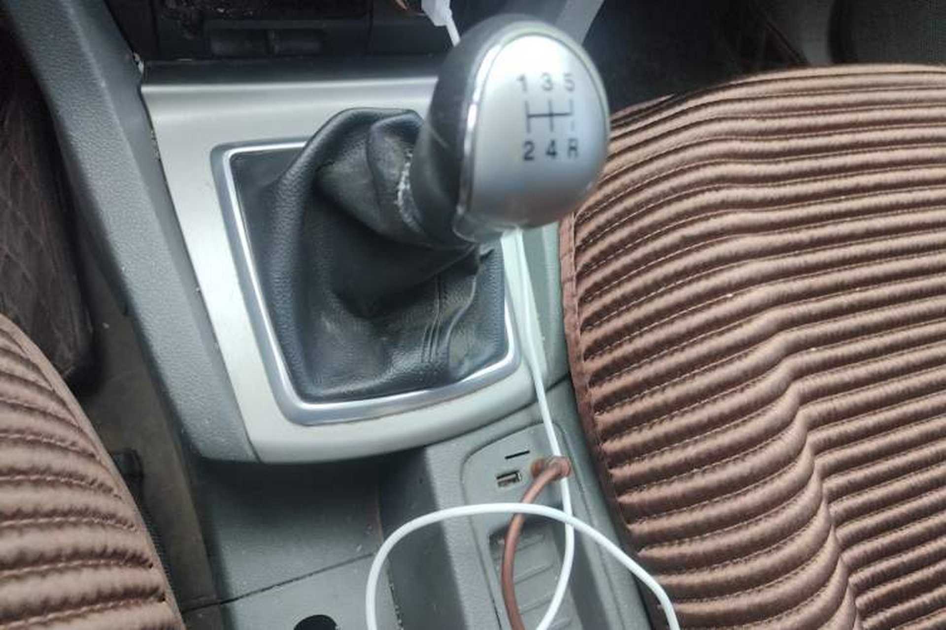 Used Ford Focus 2011 Hatchback 1.8L Manual Classic Model Gear Lever