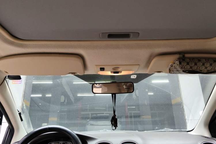 Used Ford Focus 2011 Hatchback 1.8L Automatic Fashion Edition Headliner
