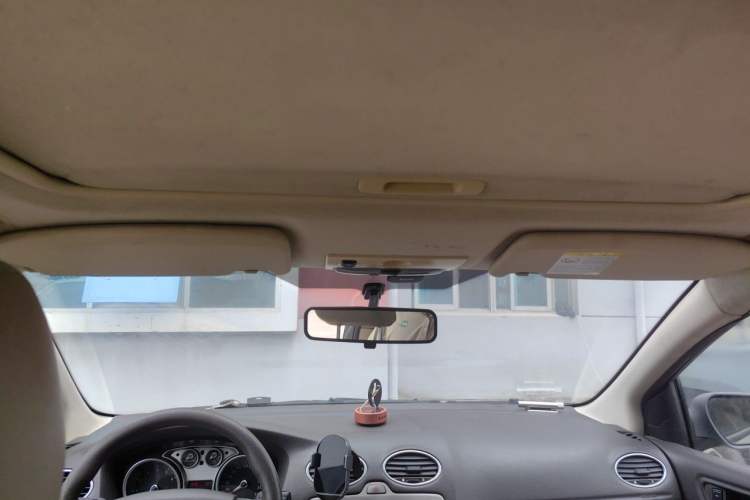 Used Ford Focus 2011 Sedan 1.8L Automatic Fashion Edition Headliner