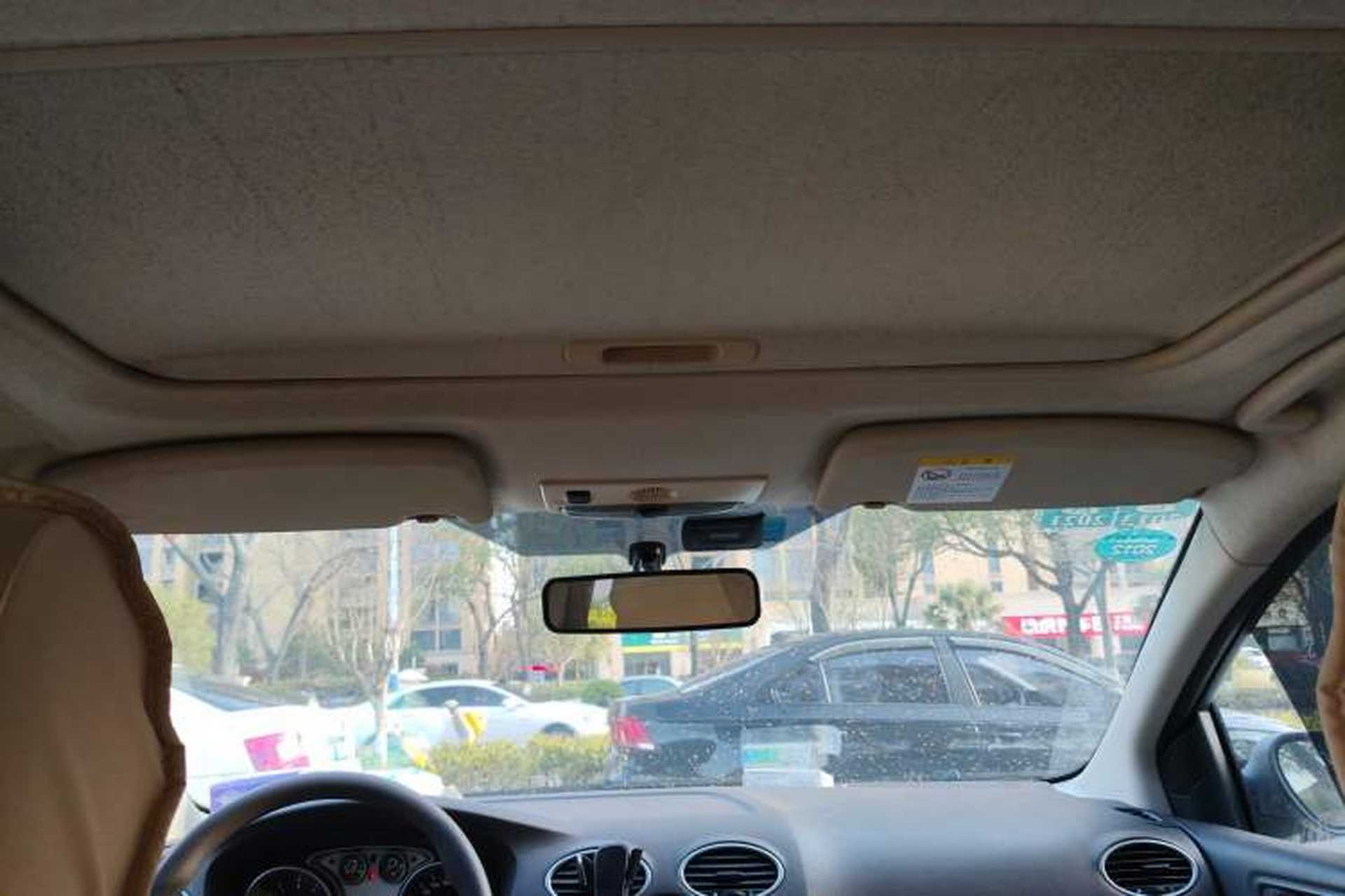 Used Ford Focus 2011 Sedan 1.8L Automatic Fashion Edition Headliner