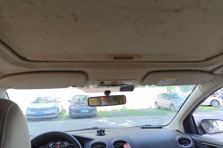 Used Ford Focus 2011 Sedan 1.8L Automatic Fashion Edition Headliner