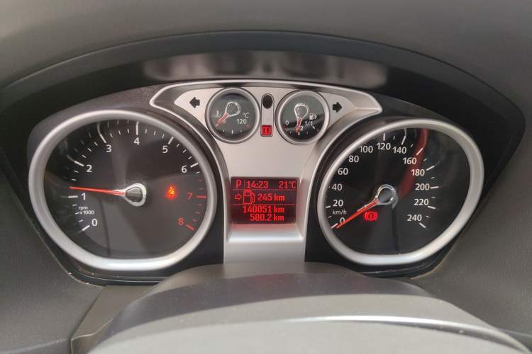 Used Ford Focus 2011 Hatchback 1.8L Automatic Fashion Edition Instrument Cluster