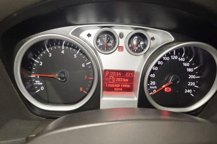 Used Ford Focus 2011 Sedan 1.8L Automatic Fashion Edition Instrument Cluster