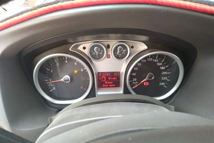 Used Ford Focus 2011 Hatchback 1.8L Automatic Fashion Edition Instrument Cluster