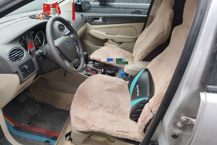 Used Ford Focus 2011 Sedan 1.8L Automatic Fashion Edition Left Front Seat