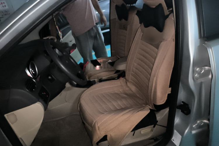 Used Ford Focus 2011 Hatchback 1.8L Automatic Fashion Edition Left Front Seat