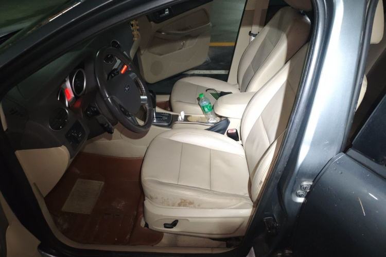Used Ford Focus 2011 Sedan 1.8L Automatic Fashion Edition Left Front Seat