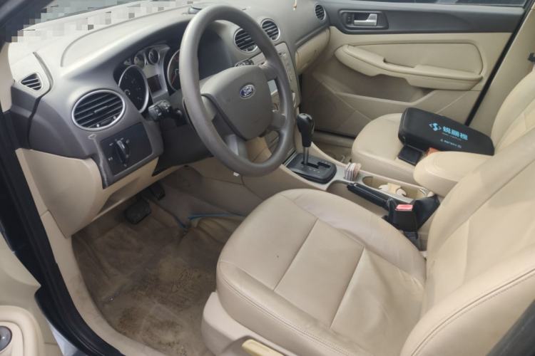 Used Ford Focus 2011 Hatchback 1.8L Automatic Fashion Edition Left Front Seat