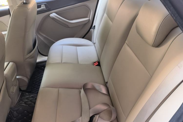 Used Ford Focus 2011 Sedan 1.8L Automatic Fashion Edition Left Rear Seat