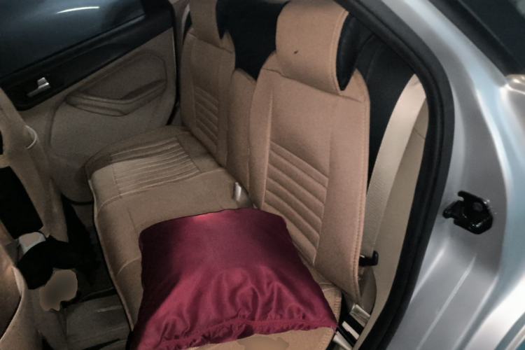 Used Ford Focus 2011 Hatchback 1.8L Automatic Fashion Edition Left Rear Seat
