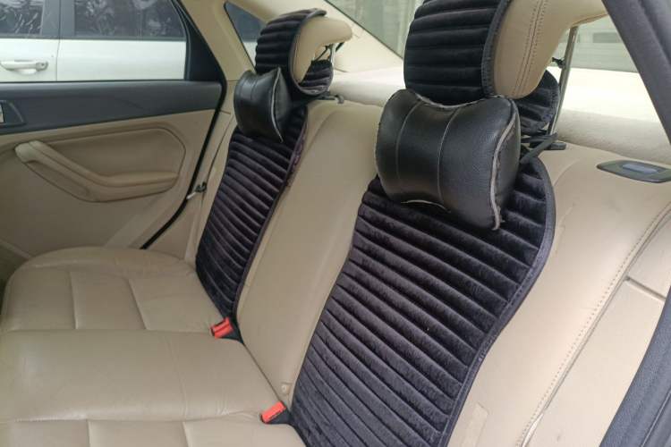 Used Ford Focus 2011 Sedan 1.8L Automatic Fashion Edition Left Rear Seat
