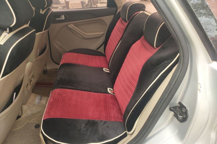 Used Ford Focus 2011 Sedan 1.8L Automatic Fashion Edition Left Rear Seat