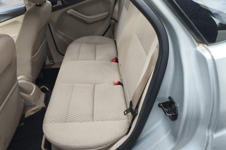 Used Ford Focus 2011 Sedan 1.8L Manual Comfort Model Left Rear Seat