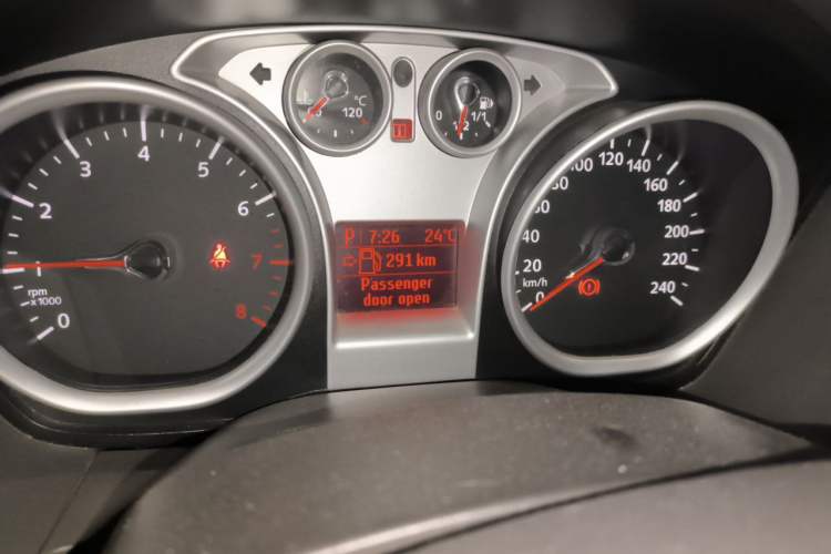 Used Ford Focus 2011 Hatchback 1.8L Automatic Fashion Edition Odometer Close Up