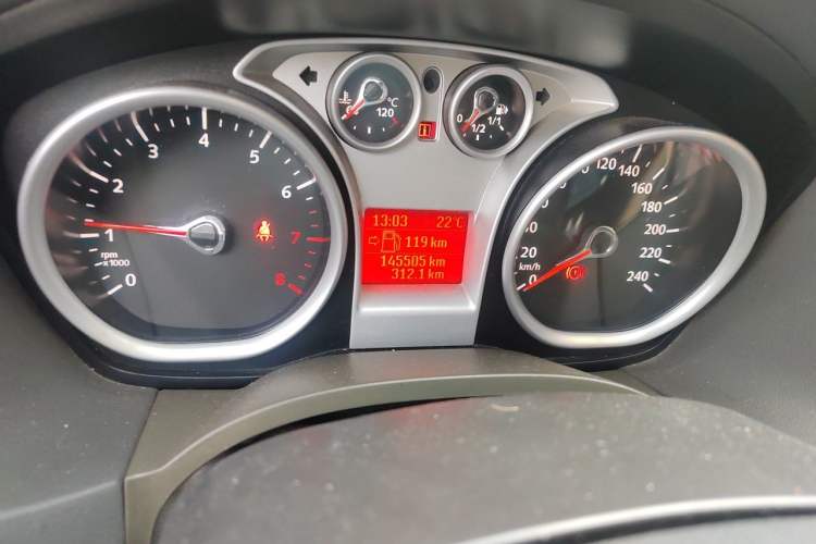 Used Ford Focus 2011 Sedan 1.8L Manual Comfort Model Odometer Close Up